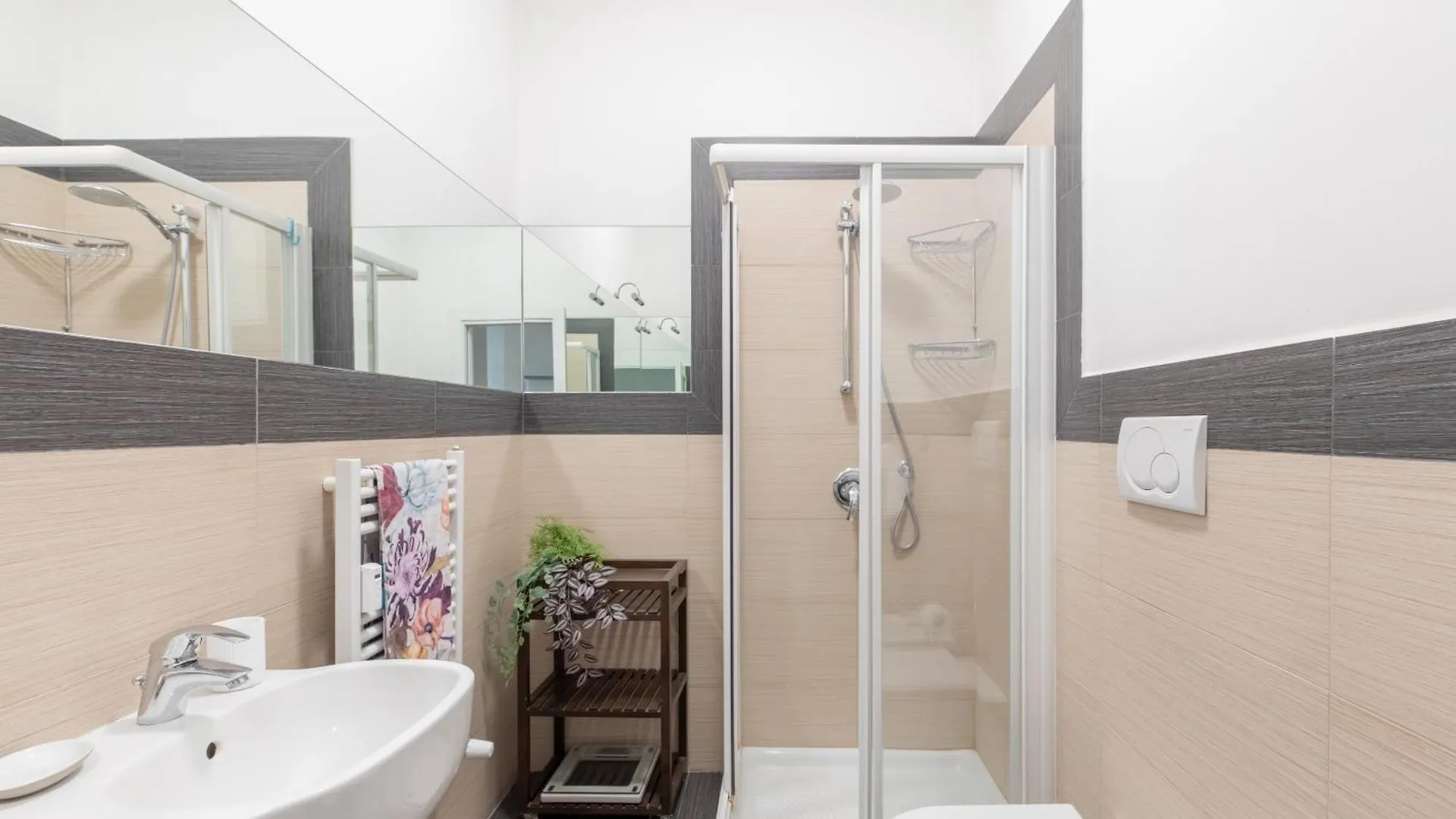 רומא Iflat Bright & Comfy 2-Bedroom Apt Near Vatican 0*,